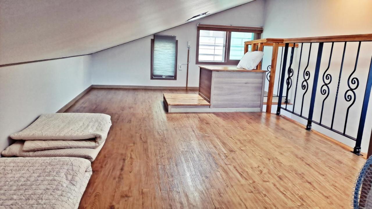Jeju Gillime Pension Bagian luar foto