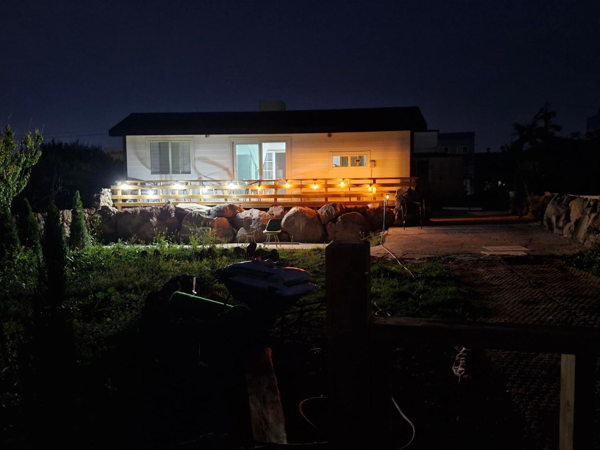 Jeju Gillime Pension Bagian luar foto